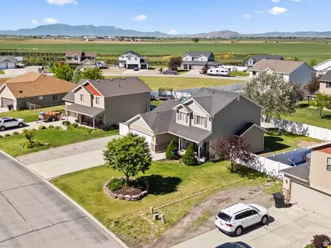 View/Area - 620 S Lakeside Dr, Franklin, ID 83237 photo 4 of 6
