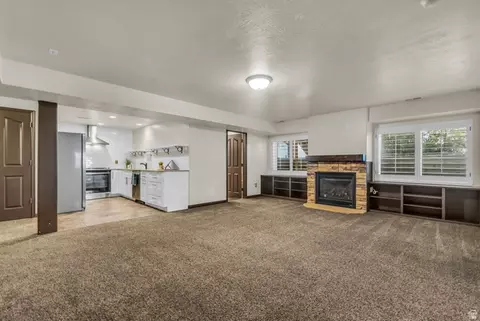 Living - 281 E Regent Park Ct S, Midvale, UT 84047 photo 5 of 5