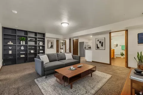 Living - 281 E Regent Park Ct S, Midvale, UT 84047 photo 2 of 5