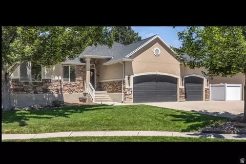 281 E Regent Park Ct S, Midvale, UT 84047