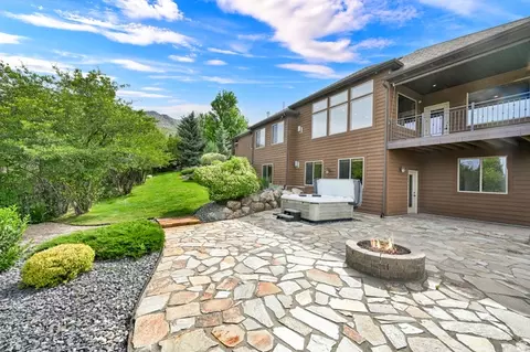 Exterior - 3573 N Elkview Dr, Eden, UT 84310 photo 7 of 9