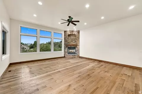 Living - 3573 N Elkview Dr, Eden, UT 84310 photo 3 of 9