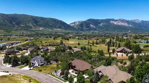 View/Area - 3573 N Elkview Dr, Eden, UT 84310 photo 5 of 9