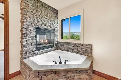 Bath - 3573 N Elkview Dr, Eden, UT 84310 photo 1 of 5