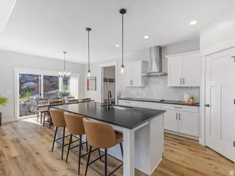 Kitchen - 14778 S Springtime Rd S, Draper, UT 84020 photo 3 of 4