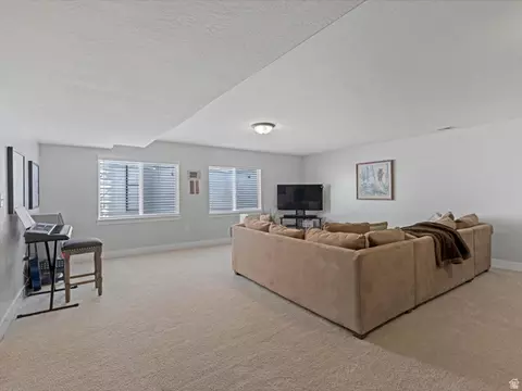 Living - 14778 S Springtime Rd S, Draper, UT 84020 photo 3 of 4