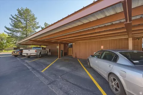 Exterior - 214 S 175 E, Orem, UT 84058 photo 5 of 5
