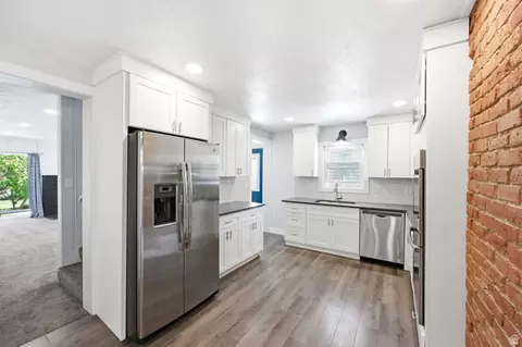 155 E 200 S, Bountiful, UT 84010 photo 10