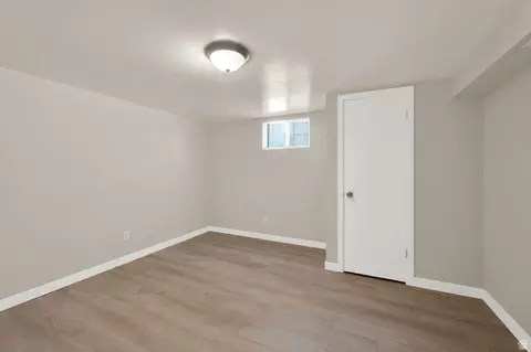 Bedroom - 565 E 400 S, Clearfield, UT 84015 photo 3 of 3