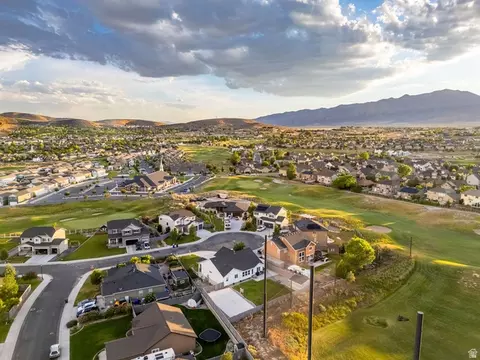 View/Area - 4143 E Berkshire Ln N, Eagle Mountain, UT 84005 photo 6 of 8