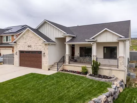 Exterior - 4143 E Berkshire Ln N, Eagle Mountain, UT 84005 photo 2 of 6