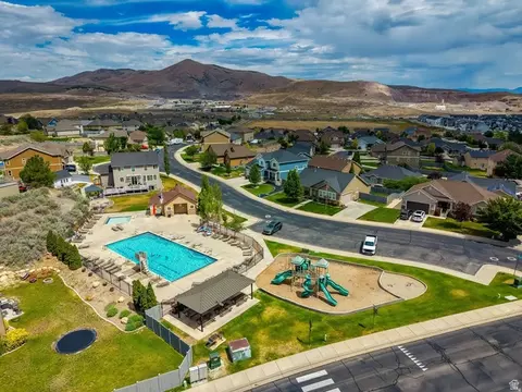 View/Area - 4143 E Berkshire Ln N, Eagle Mountain, UT 84005 photo 8 of 8