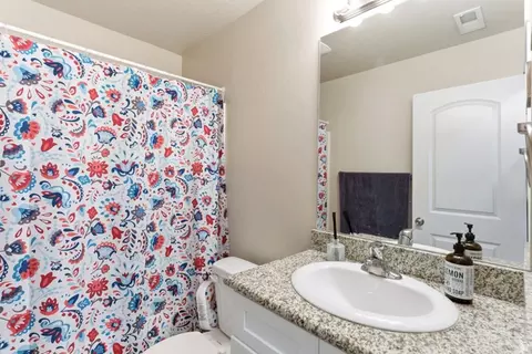 Bath - 1848 E American Way #11, Eagle Mountain, UT 84005 photo 2 of 2