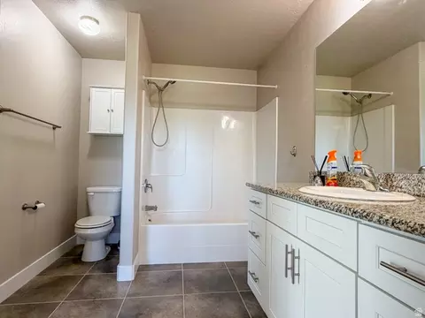 Bath - 1848 E American Way #11, Eagle Mountain, UT 84005 photo 3 of 3