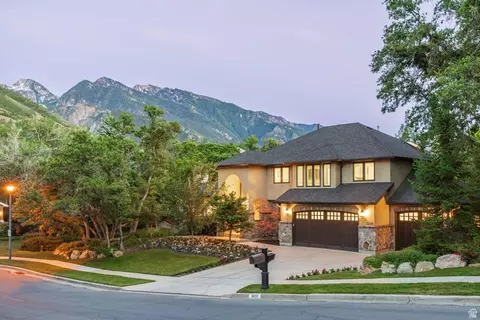 3450 E Hidden Oak Dr, Cottonwood Heights, UT 84121
