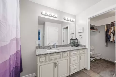 Bath - 1197 E Raven Way, Eagle Mountain, UT 84005 photo 1 of 2