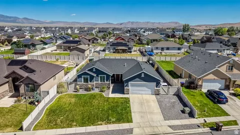 View/Area - 1197 E Raven Way, Eagle Mountain, UT 84005 photo 2 of 7