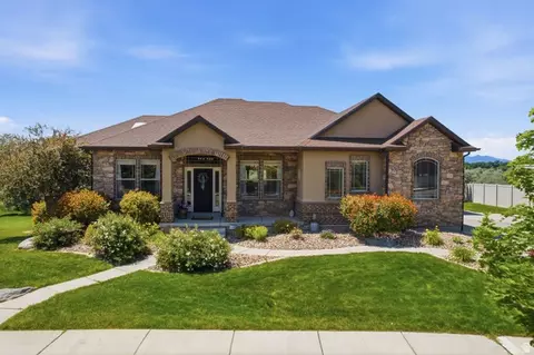 14212 S Stone Fly Dr W, Bluffdale, UT 84065