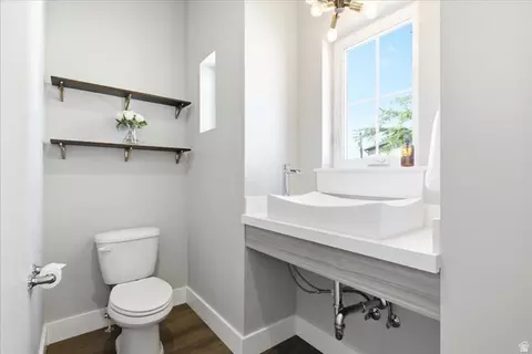 Bath - 7062 S 300 E, Midvale, UT 84047 photo 3 of 4