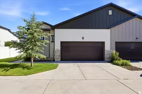 Exterior - 7062 S 300 E, Midvale, UT 84047 photo 1 of 4