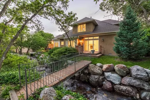 3467 E Danish Rd, Cottonwood Heights, UT 84093
