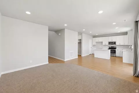 Living - 3061 S 2425 W, Syracuse, UT 84075 photo 1 of 4