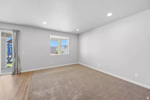 Living - 3061 S 2425 W, Syracuse, UT 84075 photo 4 of 4