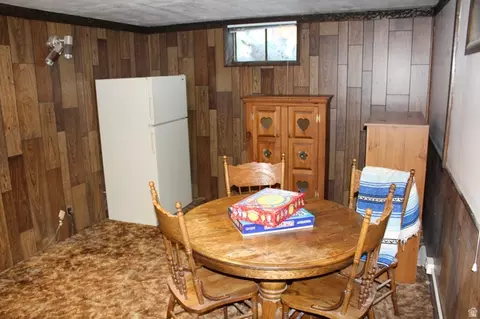 Dining - 1230 E South Weber Dr, South Weber, UT 84405 photo 2 of 2