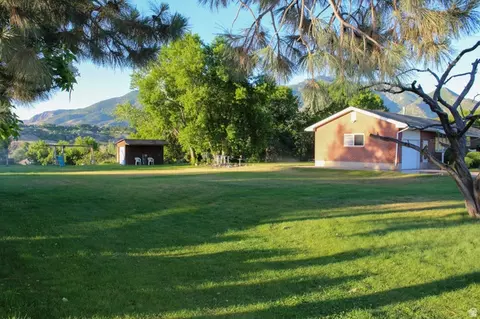 Exterior - 1230 E South Weber Dr, South Weber, UT 84405 photo 3 of 12