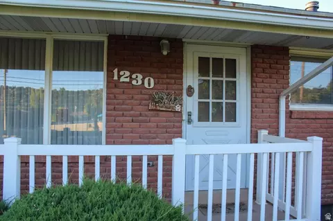 Exterior - 1230 E South Weber Dr, South Weber, UT 84405 photo 11 of 12