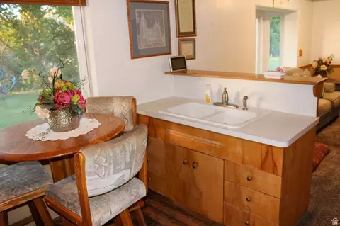 Dining - 1230 E South Weber Dr, South Weber, UT 84405 photo 1 of 2