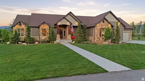 5420 N Estates Ln, Oakley, UT 84055