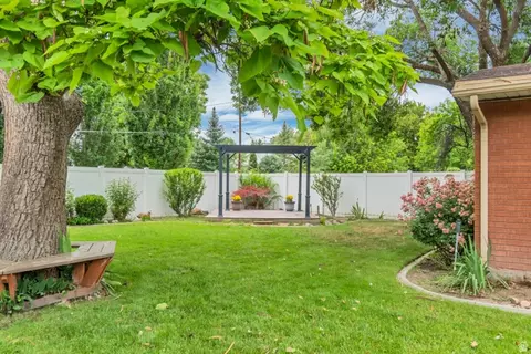 4408 S 500 E, Murray, UT 84107 photo 17