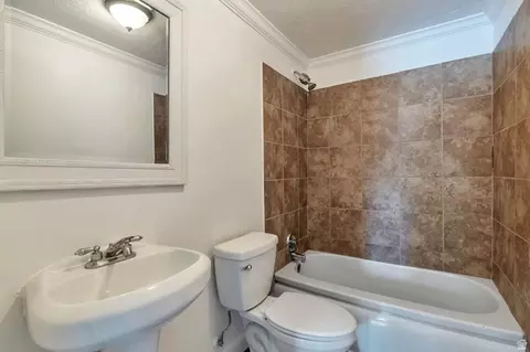 Bath - 376 N 900 E, American Fork, UT 84003 photo 1 of 3