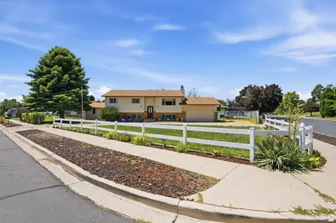 1071 N Timpview Dr, American Fork, UT 84003