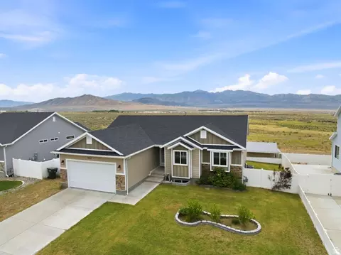942 S 1050 W, Tooele, UT 84074