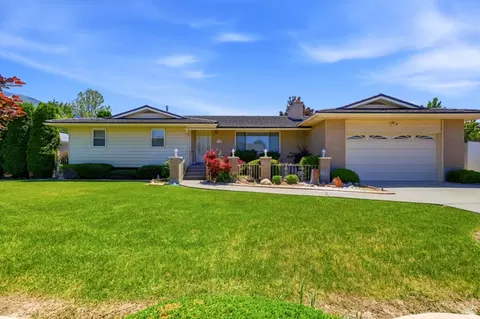 Exterior - 1750 E Crescent View Dr, Sandy, UT 84092 photo 1 of 11