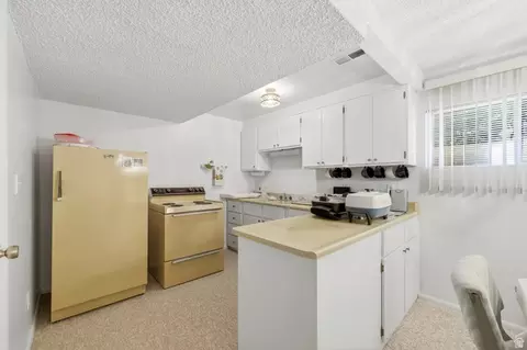 Kitchen - 1750 E Crescent View Dr, Sandy, UT 84092 photo 2 of 2