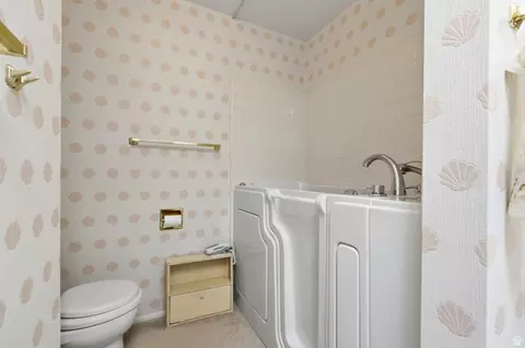 Bath - 1750 E Crescent View Dr, Sandy, UT 84092 photo 2 of 4