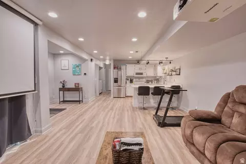 1654 Woodland Dr, Provo, UT 84604