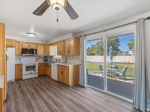 Kitchen - 396 W 1130 N, Sunset, UT 84015 photo 2 of 2