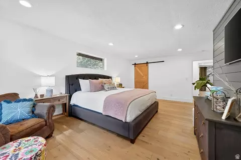 Bedroom - 5 Apple Hill Cir, Sandy, UT 84092 photo 4 of 6