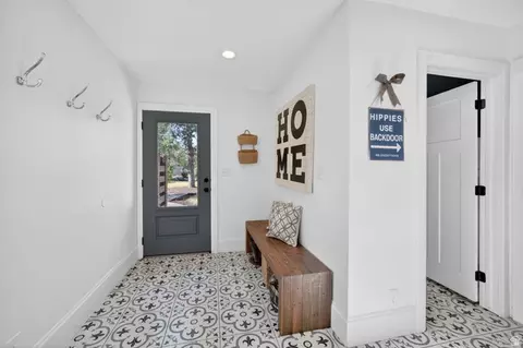 Entry Way - 5 Apple Hill Cir, Sandy, UT 84092 photo 1 of 3