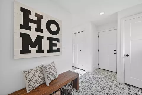 Entry Way - 5 Apple Hill Cir, Sandy, UT 84092 photo 3 of 3