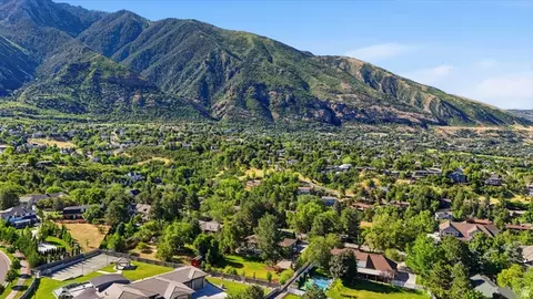 View/Area - 5 Apple Hill Cir, Sandy, UT 84092 photo 2 of 11