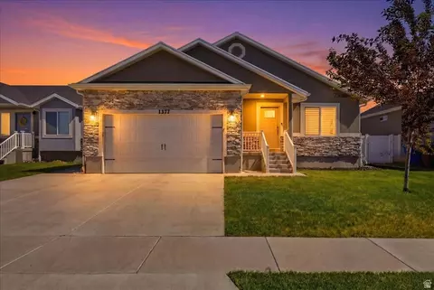 1277 E Skip St S, Eagle Mountain, UT 84005 photo 2