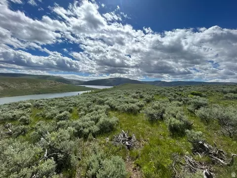 9 Lake View Dr #9, Scofield, UT 84526