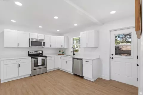 Kitchen - 1611 Sandhill Rd, Orem, UT 84058 photo 1 of 2