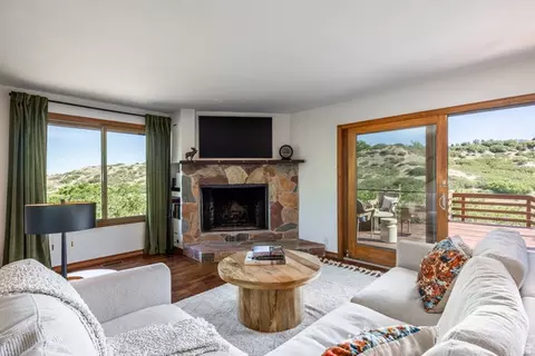 Living - 2105 E Dimple Dell Rd, Sandy, UT 84092 photo 1 of 1