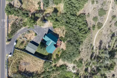 View/Area - 2105 E Dimple Dell Rd, Sandy, UT 84092 photo 1 of 5